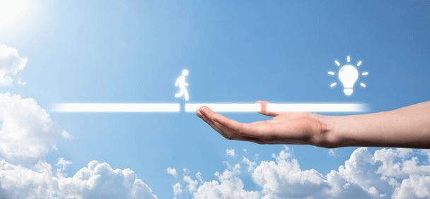 آموزش جذب مخاطب هدف: چکیده تجربیات نی‌نی‌سایت در سال 1404